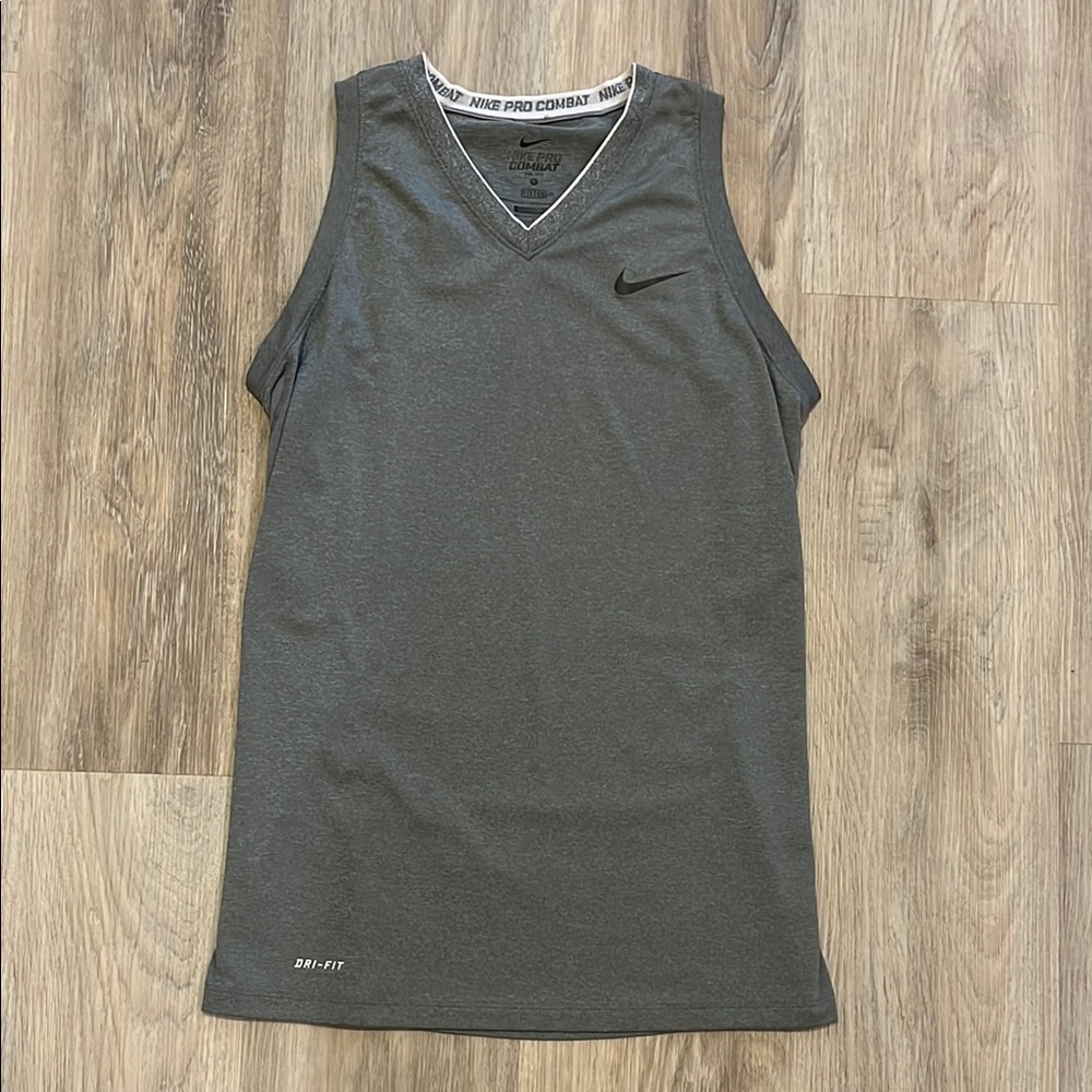 Nike Pro Combat Sleeveless Training Shirt
